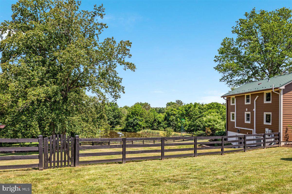 35496 SIMPSONS CREEK RD, ROUND HILL, Virginia 20141, 3 Bedrooms Bedrooms, ,2 BathroomsBathrooms,Residential,For sale,35496 SIMPSONS CREEK RD,VALO2100808 MLS # VALO2100808