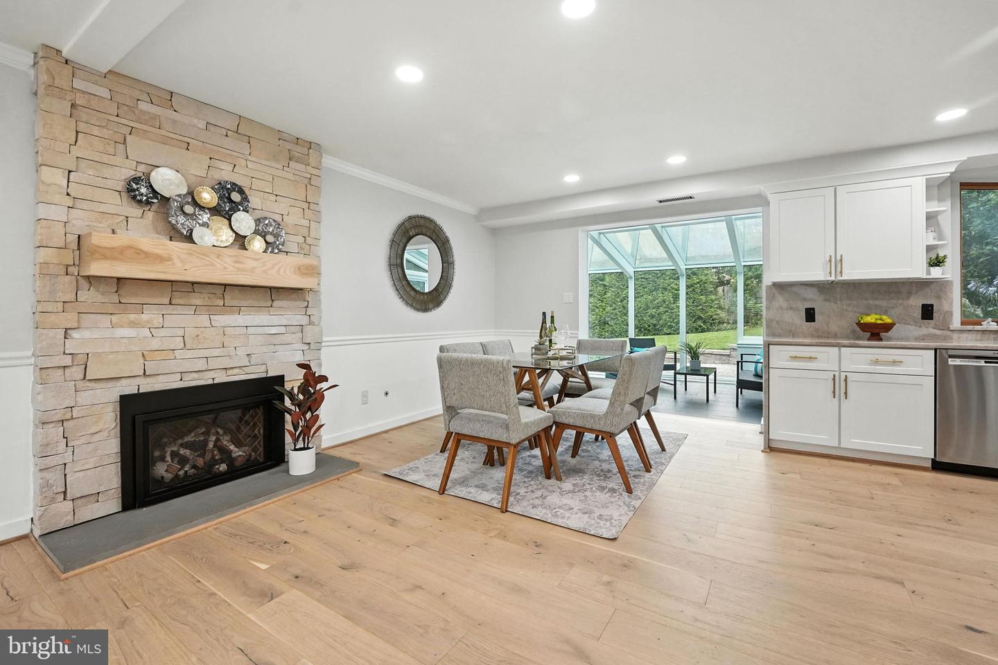7000 SOUTHRIDGE DR, MCLEAN, Virginia 22101, 4 Bedrooms Bedrooms, ,3 BathroomsBathrooms,Residential,For sale,7000 SOUTHRIDGE DR,VAFX2252688 MLS # VAFX2252688