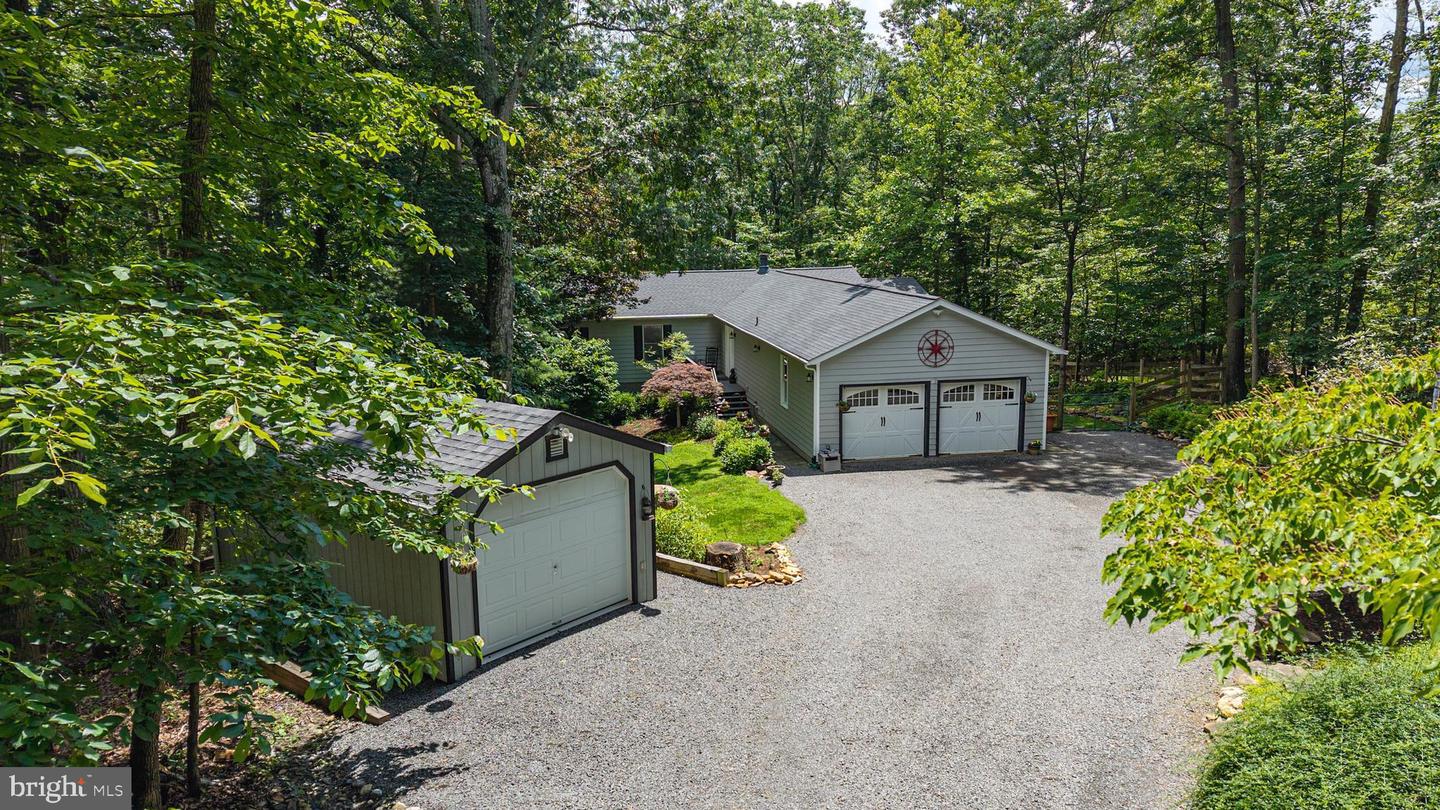 1607 MERCER RD, HAYMARKET, Virginia 20169, 4 Bedrooms Bedrooms, ,3 BathroomsBathrooms,Residential,For sale,1607 MERCER RD,VAPW2098360 MLS # VAPW2098360