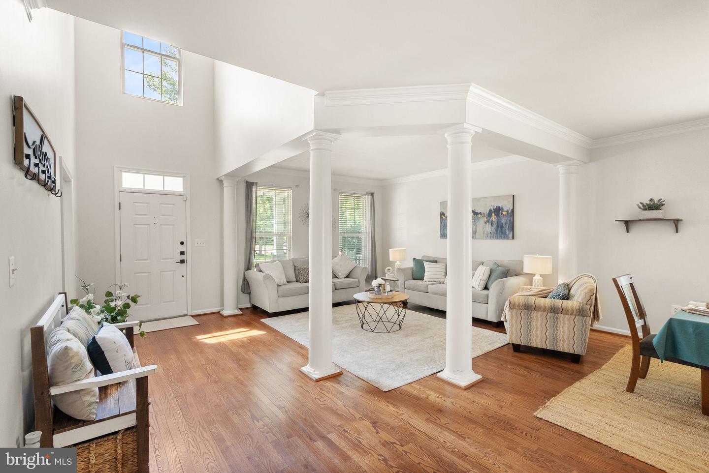 8402 SPARKLING WATER CT, GAINESVILLE, Virginia 20155, 5 Bedrooms Bedrooms, ,3 BathroomsBathrooms,Residential,For sale,8402 SPARKLING WATER CT,VAPW2098372 MLS # VAPW2098372