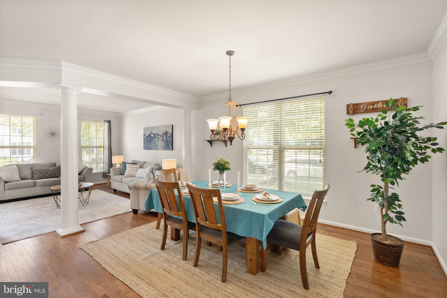 8402 SPARKLING WATER CT, GAINESVILLE, Virginia 20155, 5 Bedrooms Bedrooms, ,3 BathroomsBathrooms,Residential,For sale,8402 SPARKLING WATER CT,VAPW2098372 MLS # VAPW2098372