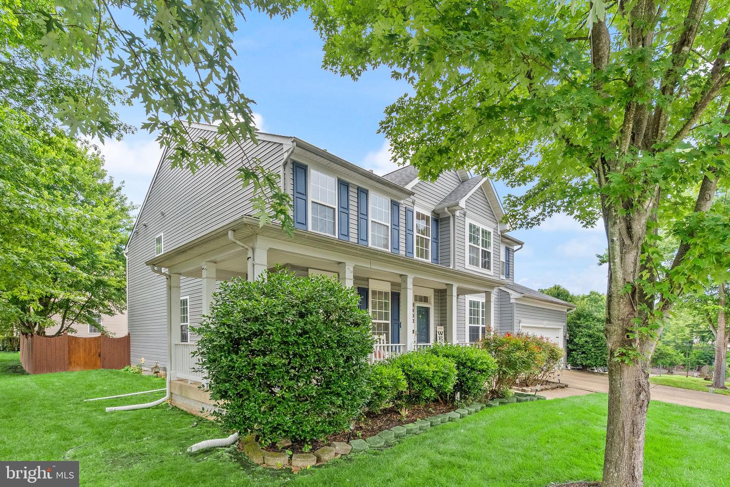 8402 SPARKLING WATER CT, GAINESVILLE, Virginia 20155, 5 Bedrooms Bedrooms, ,3 BathroomsBathrooms,Residential,For sale,8402 SPARKLING WATER CT,VAPW2098372 MLS # VAPW2098372