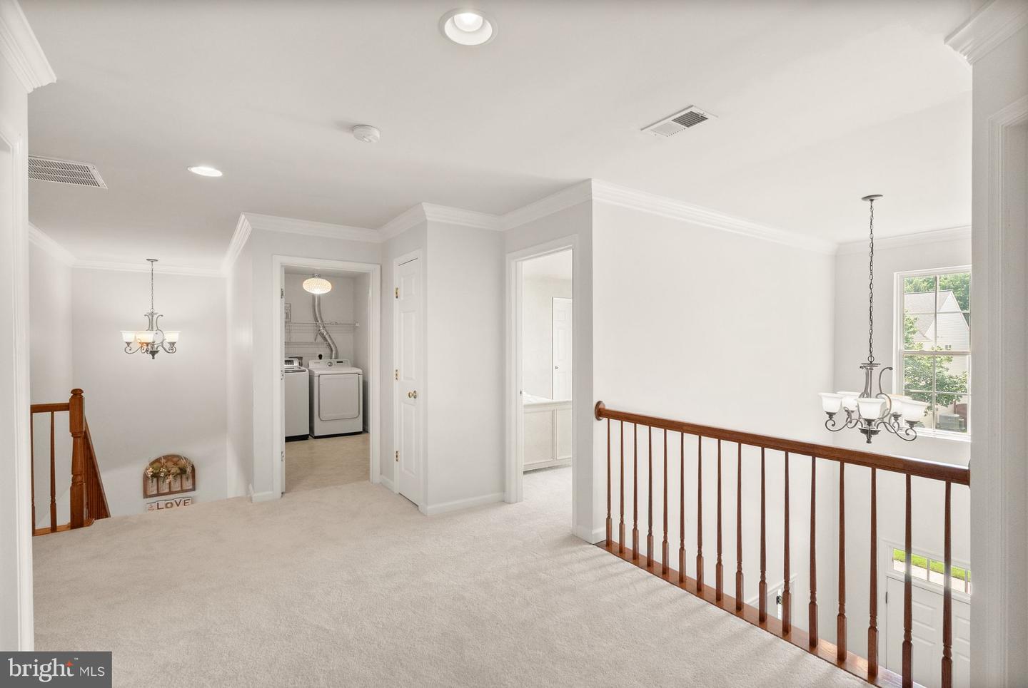 8402 SPARKLING WATER CT, GAINESVILLE, Virginia 20155, 5 Bedrooms Bedrooms, ,3 BathroomsBathrooms,Residential,For sale,8402 SPARKLING WATER CT,VAPW2098372 MLS # VAPW2098372