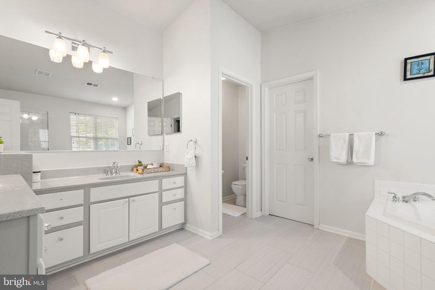 8402 SPARKLING WATER CT, GAINESVILLE, Virginia 20155, 5 Bedrooms Bedrooms, ,3 BathroomsBathrooms,Residential,For sale,8402 SPARKLING WATER CT,VAPW2098372 MLS # VAPW2098372