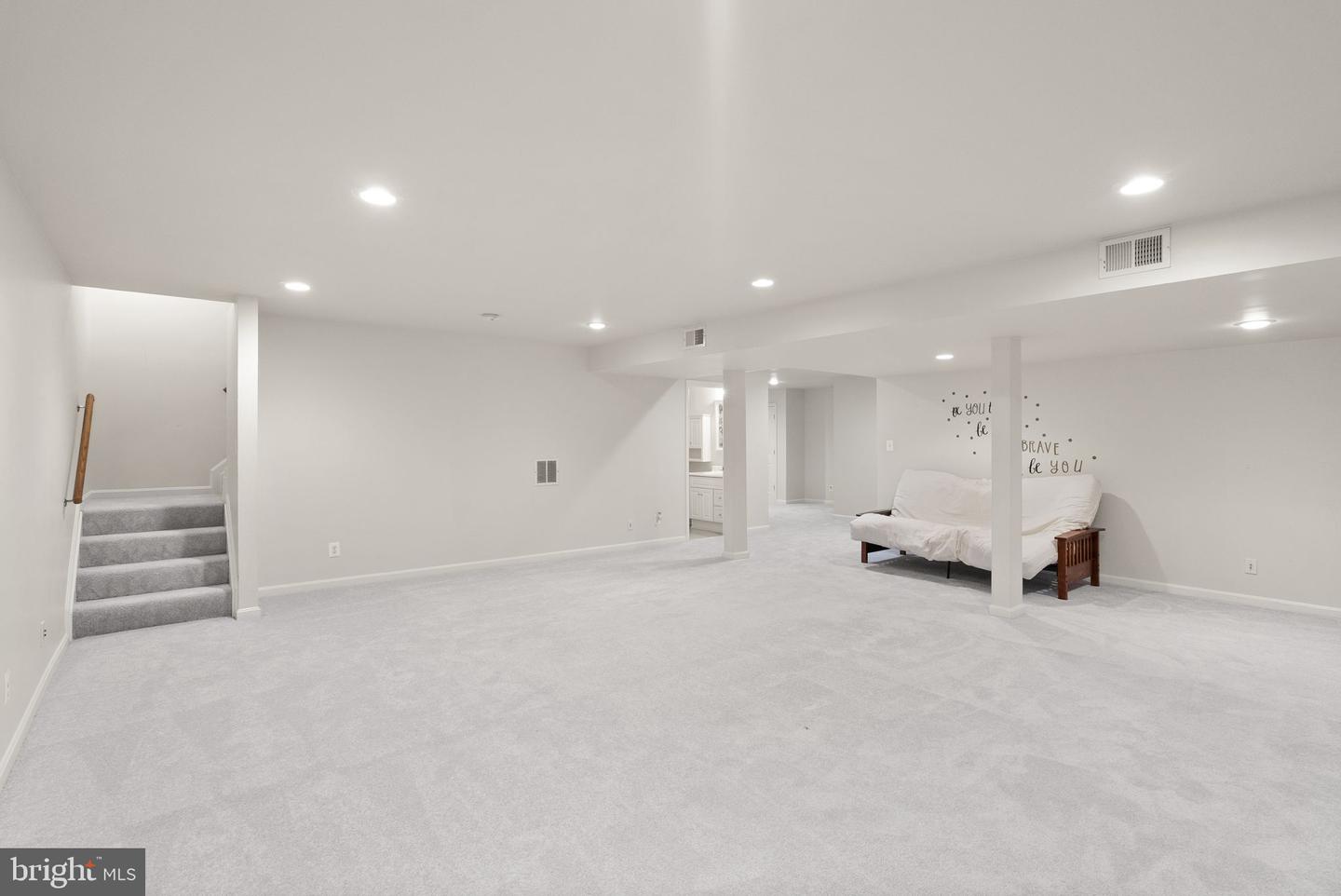 8402 SPARKLING WATER CT, GAINESVILLE, Virginia 20155, 5 Bedrooms Bedrooms, ,3 BathroomsBathrooms,Residential,For sale,8402 SPARKLING WATER CT,VAPW2098372 MLS # VAPW2098372