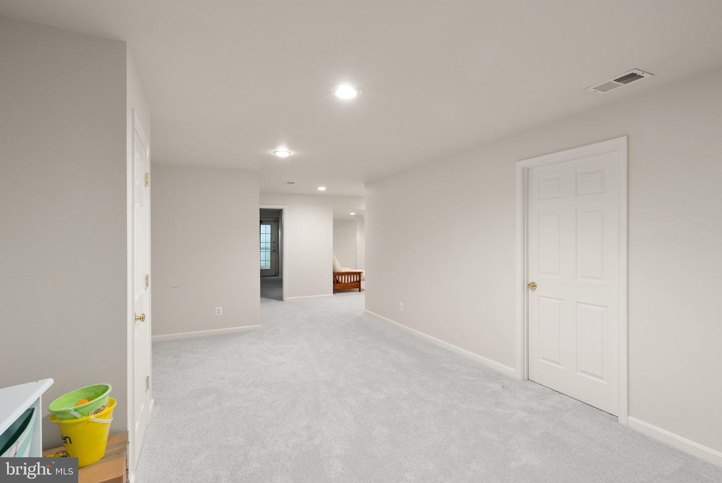 8402 SPARKLING WATER CT, GAINESVILLE, Virginia 20155, 5 Bedrooms Bedrooms, ,3 BathroomsBathrooms,Residential,For sale,8402 SPARKLING WATER CT,VAPW2098372 MLS # VAPW2098372