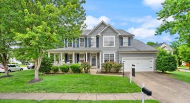 8402 SPARKLING WATER CT, GAINESVILLE, Virginia 20155, 5 Bedrooms Bedrooms, ,3 BathroomsBathrooms,Residential,For sale,8402 SPARKLING WATER CT,VAPW2098372 MLS # VAPW2098372