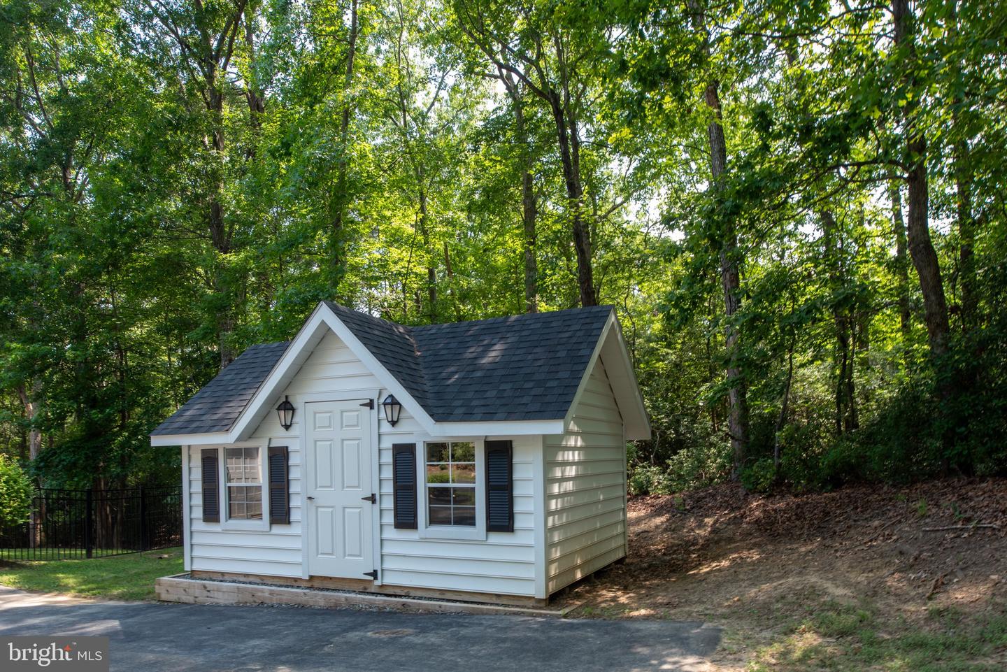 8700 FORMATION DR, FREDERICKSBURG, Virginia 22407, 4 Bedrooms Bedrooms, ,3 BathroomsBathrooms,Residential,For sale,8700 FORMATION DR,VASP2034350 MLS # VASP2034350