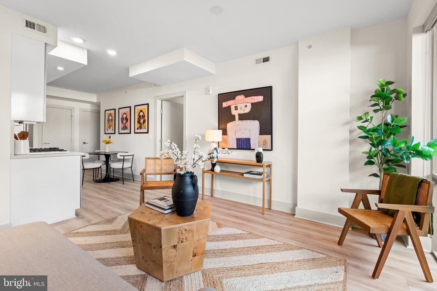 1311 13TH ST NW #105, WASHINGTON, District Of Columbia 20005, 2 Bedrooms Bedrooms, ,2 BathroomsBathrooms,Residential,For sale,1311 13TH ST NW #105,DCDC2208432 MLS # DCDC2208432