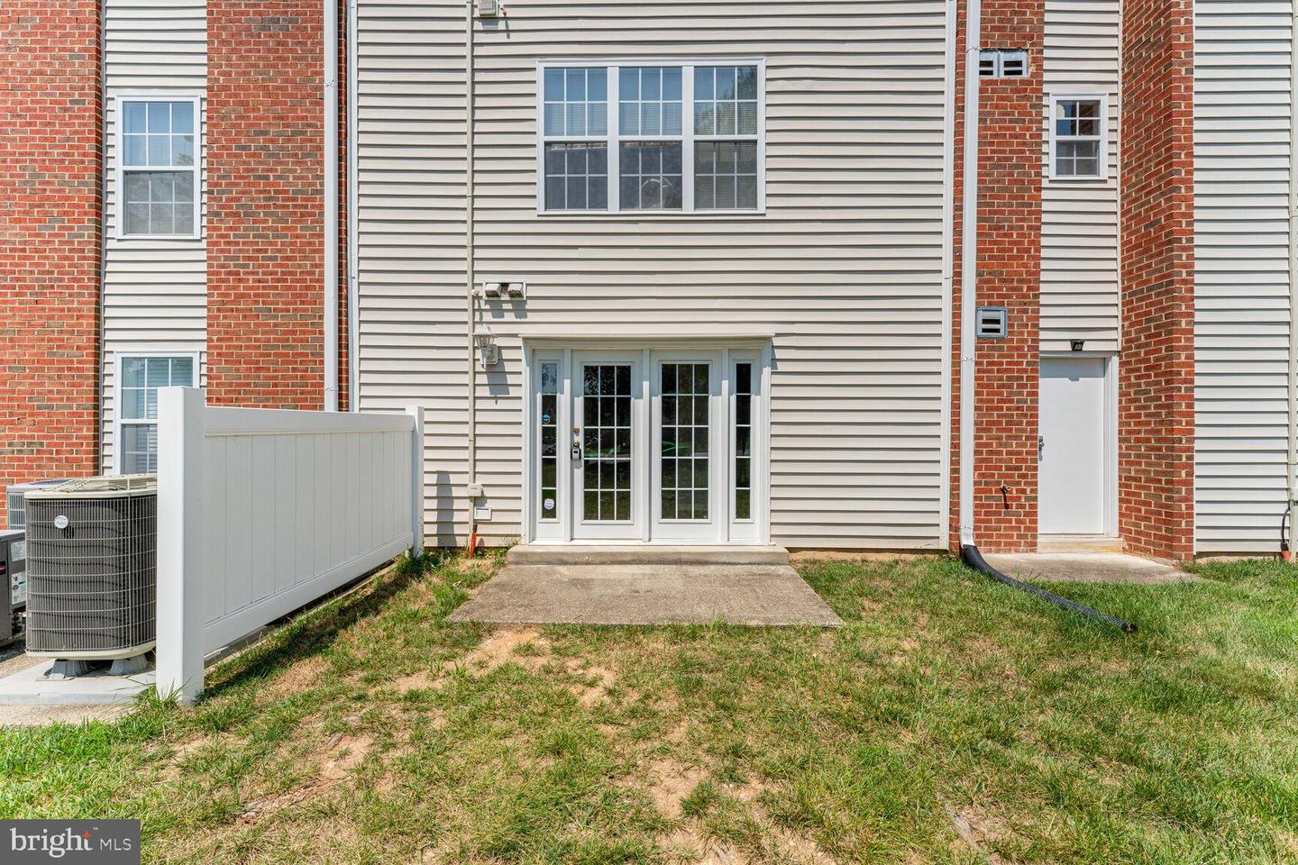 15603 HORSESHOE LN, WOODBRIDGE, Virginia 22191, 1 Bedroom Bedrooms, ,1 BathroomBathrooms,Residential,For sale,15603 HORSESHOE LN,VAPW2098370 MLS # VAPW2098370