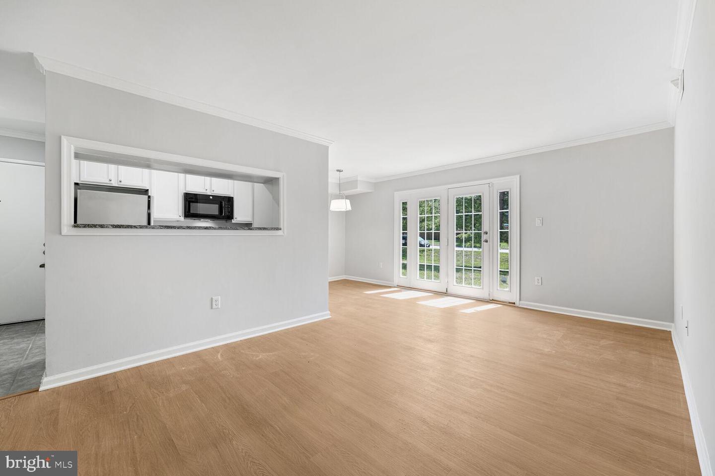 15603 HORSESHOE LN, WOODBRIDGE, Virginia 22191, 1 Bedroom Bedrooms, ,1 BathroomBathrooms,Residential,For sale,15603 HORSESHOE LN,VAPW2098370 MLS # VAPW2098370