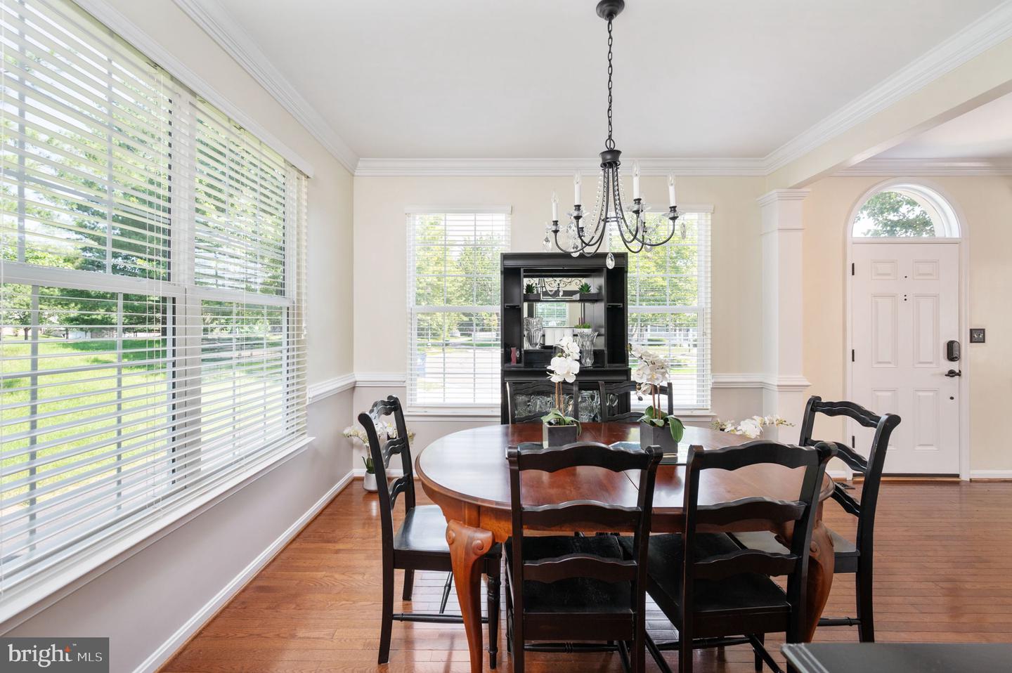 9860 AIREDALE CT, BRISTOW, Virginia 20136, 5 Bedrooms Bedrooms, ,3 BathroomsBathrooms,Residential,For sale,9860 AIREDALE CT,VAPW2098402 MLS # VAPW2098402