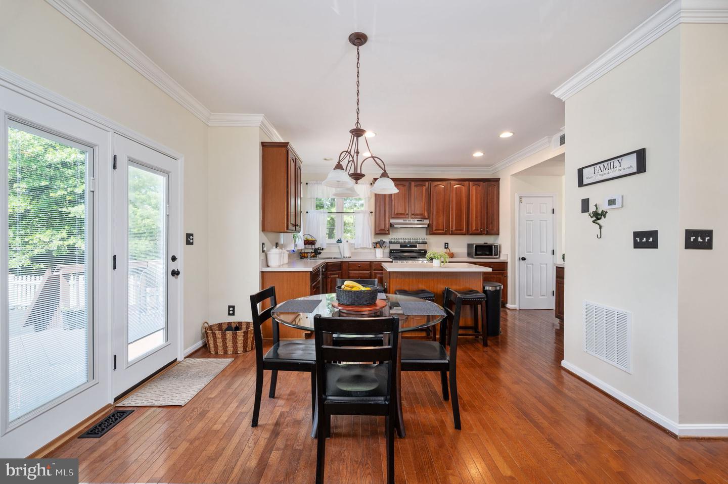 9860 AIREDALE CT, BRISTOW, Virginia 20136, 5 Bedrooms Bedrooms, ,3 BathroomsBathrooms,Residential,For sale,9860 AIREDALE CT,VAPW2098402 MLS # VAPW2098402