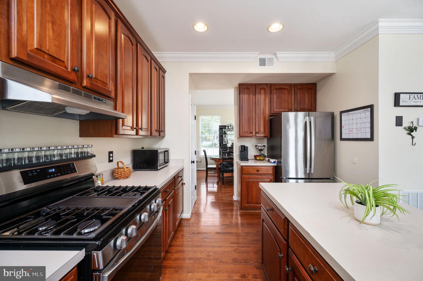 9860 AIREDALE CT, BRISTOW, Virginia 20136, 5 Bedrooms Bedrooms, ,3 BathroomsBathrooms,Residential,For sale,9860 AIREDALE CT,VAPW2098402 MLS # VAPW2098402