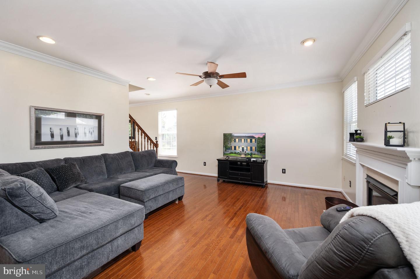 9860 AIREDALE CT, BRISTOW, Virginia 20136, 5 Bedrooms Bedrooms, ,3 BathroomsBathrooms,Residential,For sale,9860 AIREDALE CT,VAPW2098402 MLS # VAPW2098402