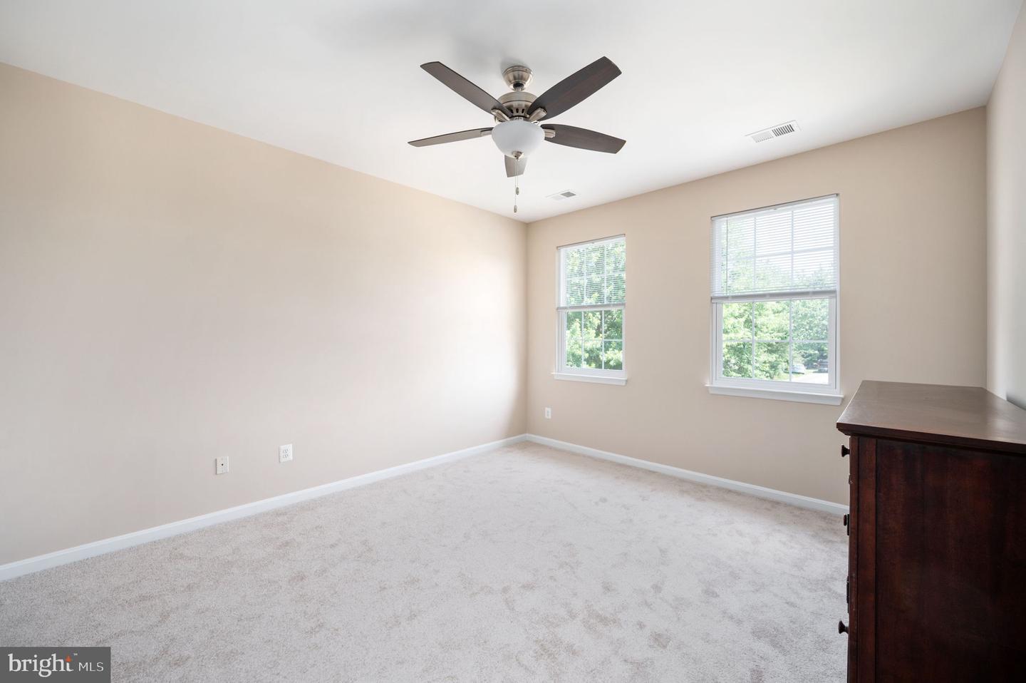 9860 AIREDALE CT, BRISTOW, Virginia 20136, 5 Bedrooms Bedrooms, ,3 BathroomsBathrooms,Residential,For sale,9860 AIREDALE CT,VAPW2098402 MLS # VAPW2098402