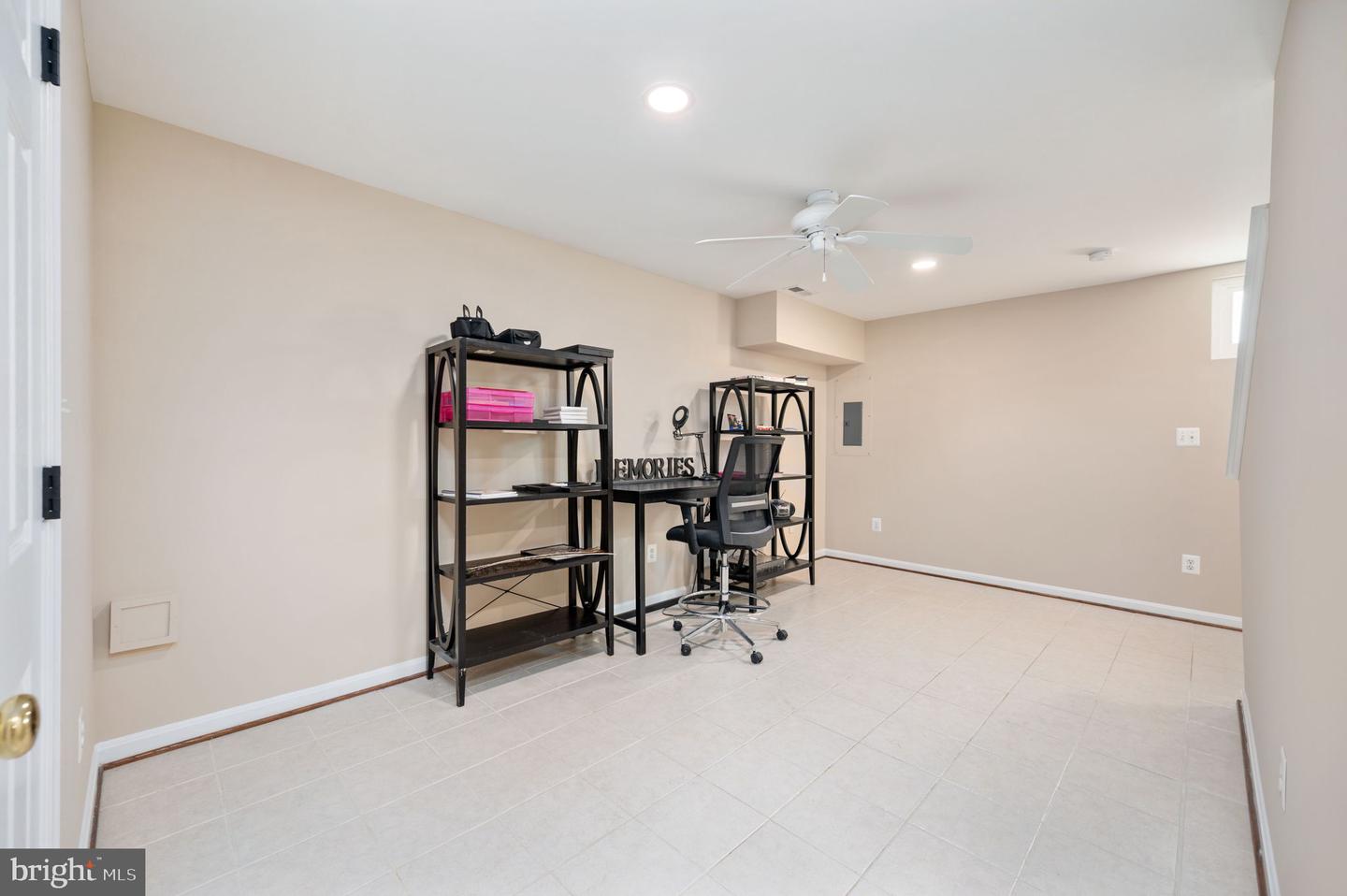 9860 AIREDALE CT, BRISTOW, Virginia 20136, 5 Bedrooms Bedrooms, ,3 BathroomsBathrooms,Residential,For sale,9860 AIREDALE CT,VAPW2098402 MLS # VAPW2098402