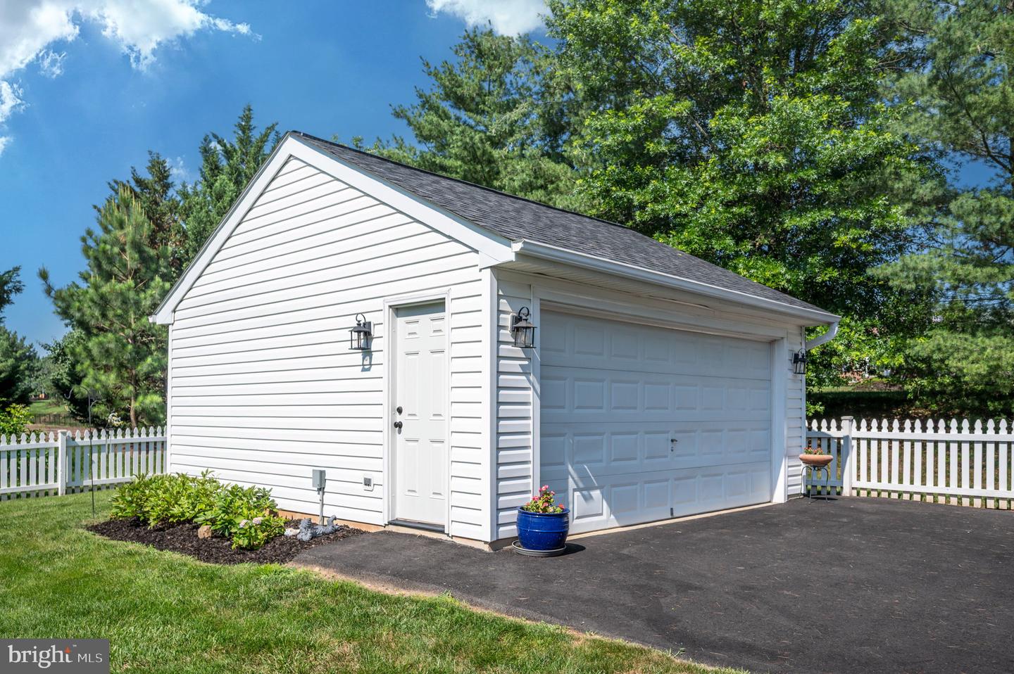 9860 AIREDALE CT, BRISTOW, Virginia 20136, 5 Bedrooms Bedrooms, ,3 BathroomsBathrooms,Residential,For sale,9860 AIREDALE CT,VAPW2098402 MLS # VAPW2098402