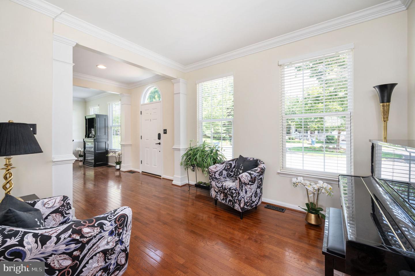 9860 AIREDALE CT, BRISTOW, Virginia 20136, 5 Bedrooms Bedrooms, ,3 BathroomsBathrooms,Residential,For sale,9860 AIREDALE CT,VAPW2098402 MLS # VAPW2098402