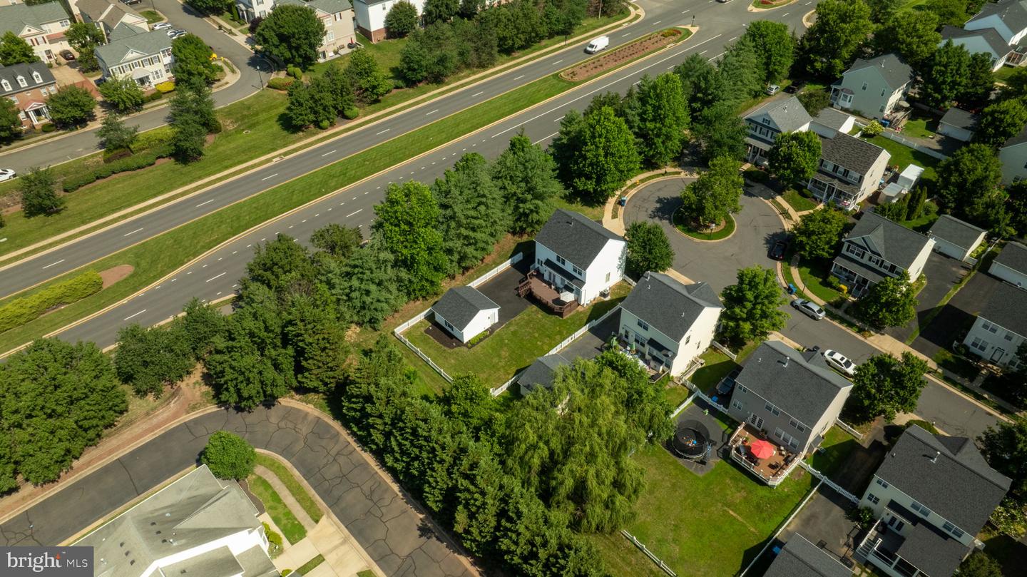 9860 AIREDALE CT, BRISTOW, Virginia 20136, 5 Bedrooms Bedrooms, ,3 BathroomsBathrooms,Residential,For sale,9860 AIREDALE CT,VAPW2098402 MLS # VAPW2098402