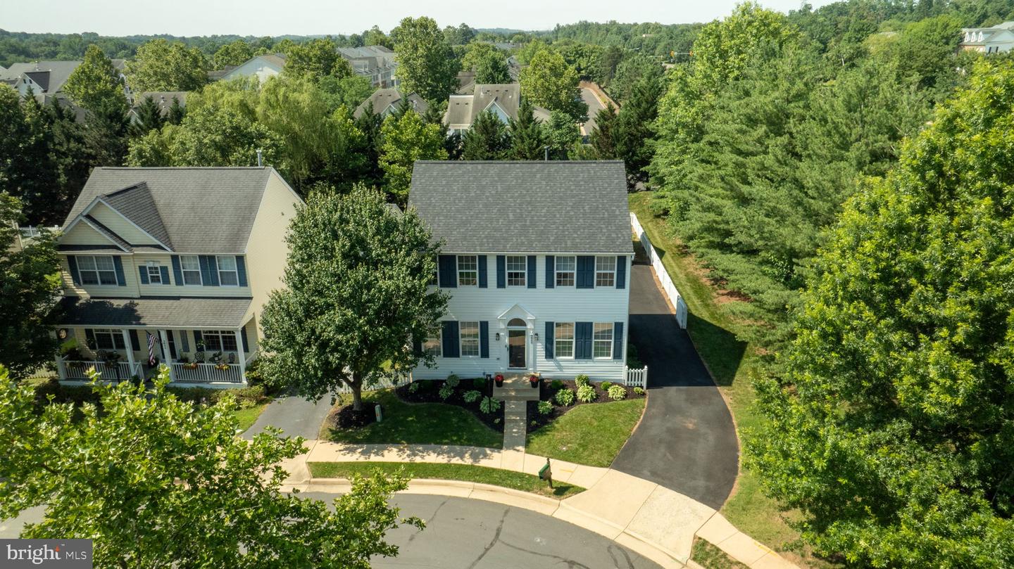 9860 AIREDALE CT, BRISTOW, Virginia 20136, 5 Bedrooms Bedrooms, ,3 BathroomsBathrooms,Residential,For sale,9860 AIREDALE CT,VAPW2098402 MLS # VAPW2098402