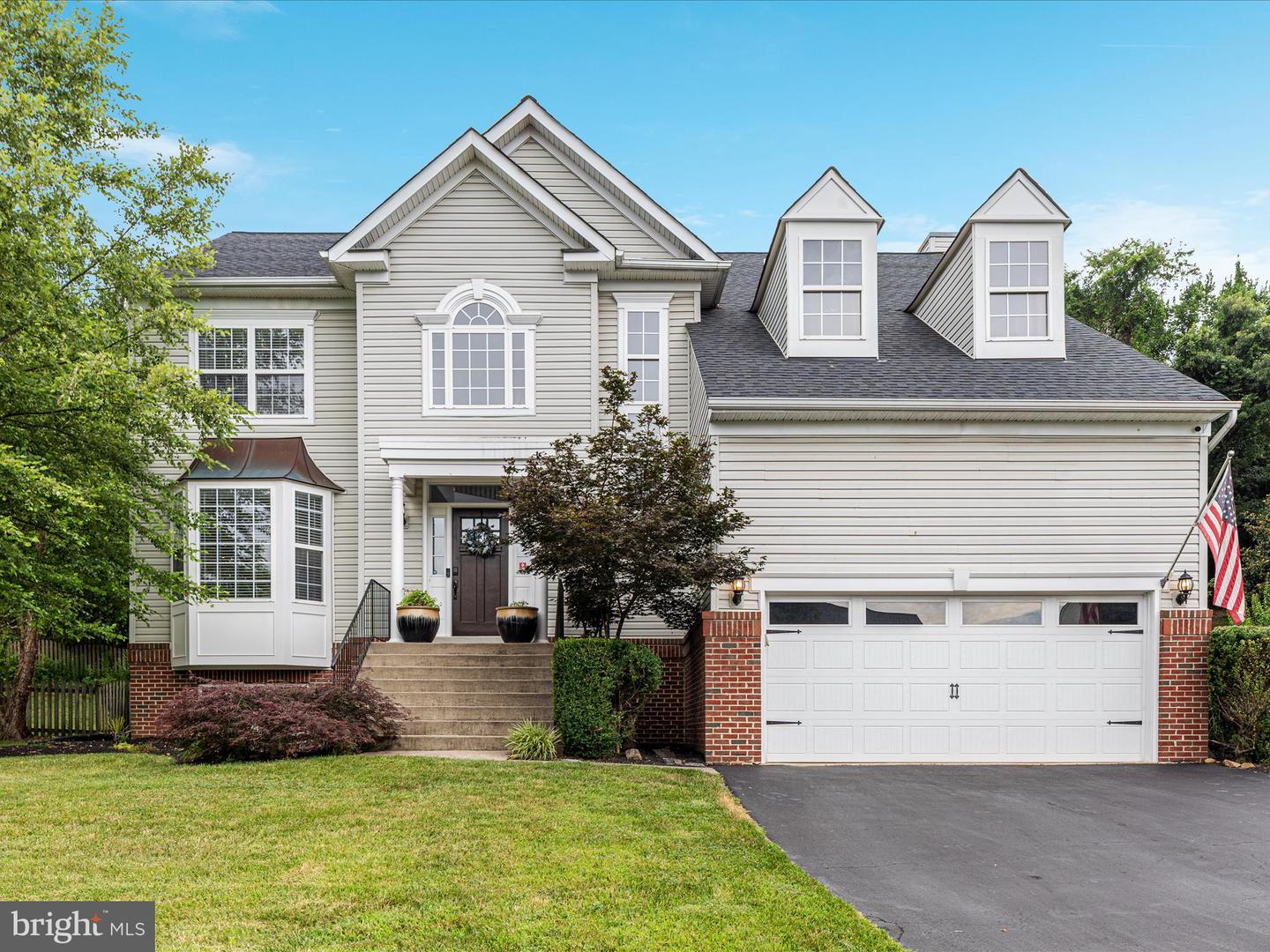 906 SANTMYER DR SE, LEESBURG, Virginia 20175, 5 Bedrooms Bedrooms, ,3 BathroomsBathrooms,Residential,For sale,906 SANTMYER DR SE,VALO2101014 MLS # VALO2101014