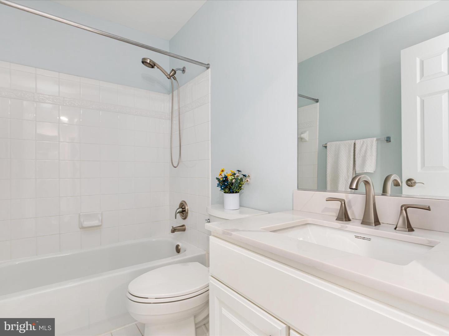 906 SANTMYER DR SE, LEESBURG, Virginia 20175, 5 Bedrooms Bedrooms, ,3 BathroomsBathrooms,Residential,For sale,906 SANTMYER DR SE,VALO2101014 MLS # VALO2101014