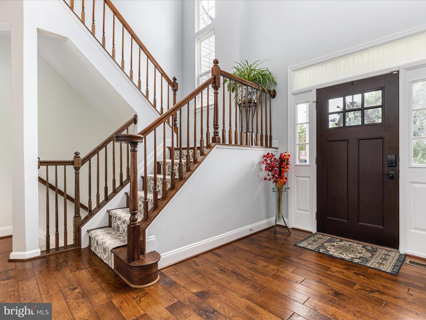 906 SANTMYER DR SE, LEESBURG, Virginia 20175, 5 Bedrooms Bedrooms, ,3 BathroomsBathrooms,Residential,For sale,906 SANTMYER DR SE,VALO2101014 MLS # VALO2101014