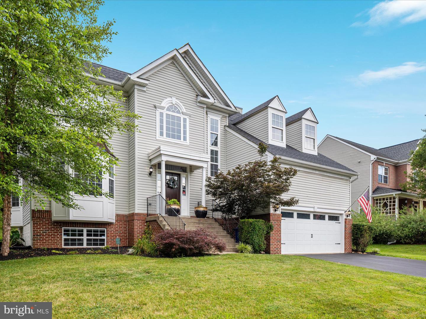 906 SANTMYER DR SE, LEESBURG, Virginia 20175, 5 Bedrooms Bedrooms, ,3 BathroomsBathrooms,Residential,For sale,906 SANTMYER DR SE,VALO2101014 MLS # VALO2101014