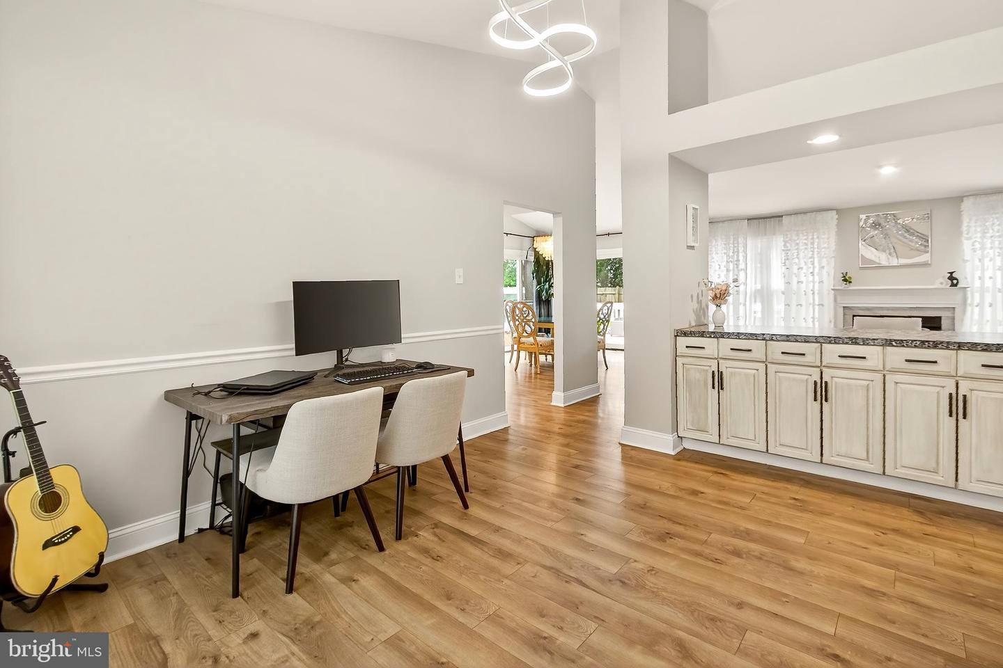 5405 CLUBSIDE LN, CENTREVILLE, Virginia 20120, 4 Bedrooms Bedrooms, ,3 BathroomsBathrooms,Residential,For sale,5405 CLUBSIDE LN,VAFX2253102 MLS # VAFX2253102