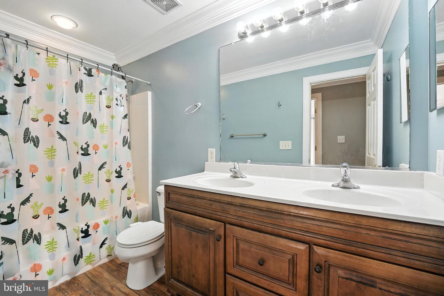 126 GREENWAY ST, FREDERICKSBURG, Virginia 22405, 4 Bedrooms Bedrooms, ,3 BathroomsBathrooms,Residential,For sale,126 GREENWAY ST,VAST2040430 MLS # VAST2040430