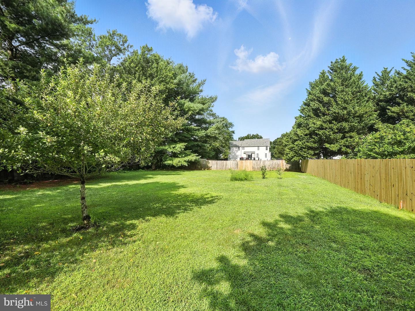 126 GREENWAY ST, FREDERICKSBURG, Virginia 22405, 4 Bedrooms Bedrooms, ,3 BathroomsBathrooms,Residential,For sale,126 GREENWAY ST,VAST2040430 MLS # VAST2040430