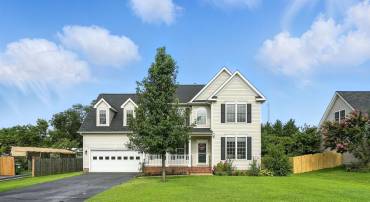 126 GREENWAY ST, FREDERICKSBURG, Virginia 22405, 4 Bedrooms Bedrooms, ,3 BathroomsBathrooms,Residential,For sale,126 GREENWAY ST,VAST2040430 MLS # VAST2040430
