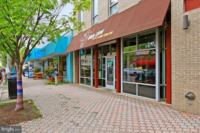 1804 N CLIFF ST, ALEXANDRIA, Virginia 22301, 2 Bedrooms Bedrooms, ,2 BathroomsBathrooms,Residential,For sale,1804 N CLIFF ST,VAAX2047142 MLS # VAAX2047142