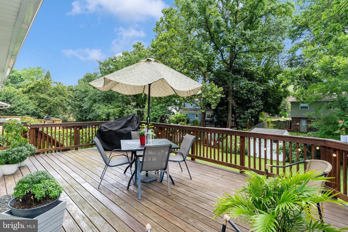 6013 SHAFFER DR, ALEXANDRIA, Virginia 22310, 5 Bedrooms Bedrooms, ,2 BathroomsBathrooms,Residential,For sale,6013 SHAFFER DR,VAFX2253186 MLS # VAFX2253186