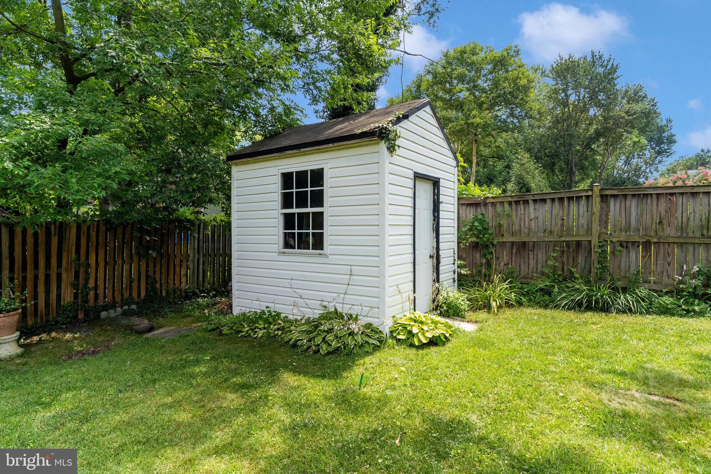 6013 SHAFFER DR, ALEXANDRIA, Virginia 22310, 5 Bedrooms Bedrooms, ,2 BathroomsBathrooms,Residential,For sale,6013 SHAFFER DR,VAFX2253186 MLS # VAFX2253186