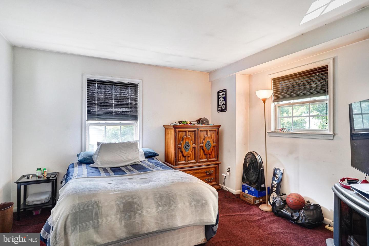 6013 SHAFFER DR, ALEXANDRIA, Virginia 22310, 5 Bedrooms Bedrooms, ,2 BathroomsBathrooms,Residential,For sale,6013 SHAFFER DR,VAFX2253186 MLS # VAFX2253186