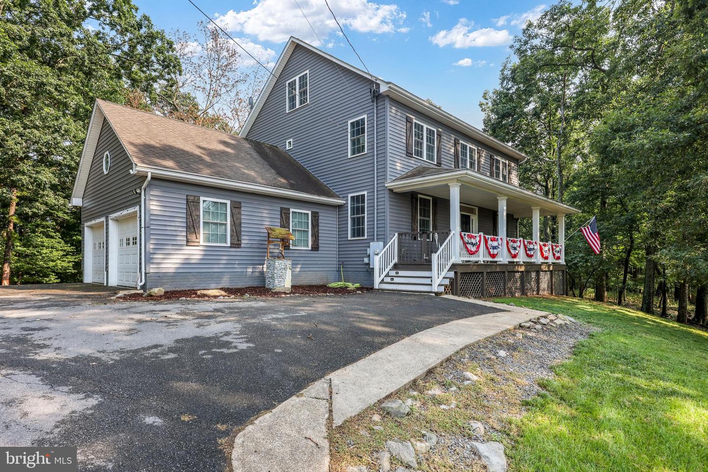 527 GRIMES GOLDEN RD, LINDEN, Virginia 22642, 4 Bedrooms Bedrooms, ,3 BathroomsBathrooms,Residential,For sale,527 GRIMES GOLDEN RD,VAWR2011614 MLS # VAWR2011614
