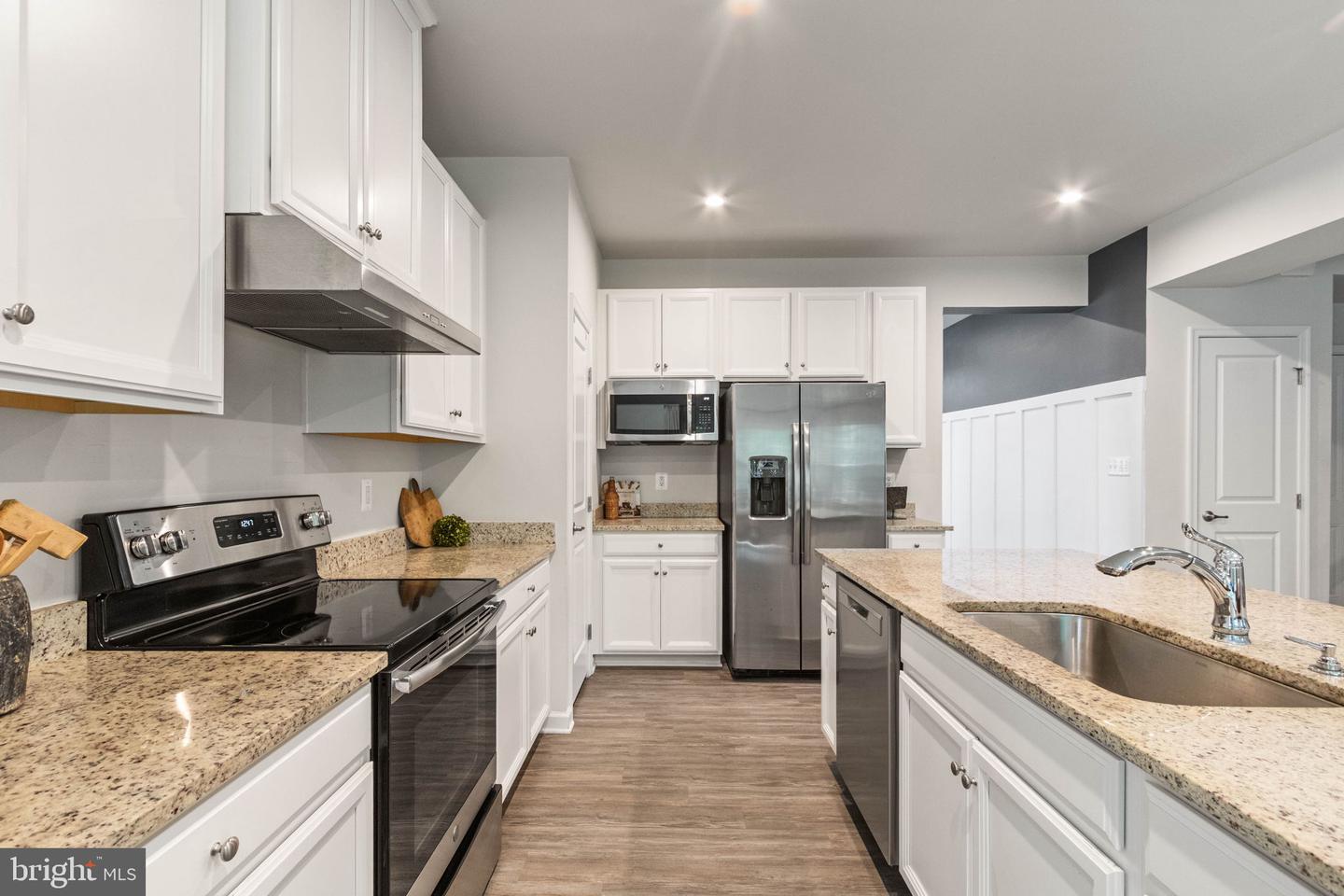 126 BROOKE VILLAGE DR, FREDERICKSBURG, Virginia 22405, 4 Bedrooms Bedrooms, 7 Rooms Rooms,2 BathroomsBathrooms,Residential,For sale,126 BROOKE VILLAGE DR,VAST2040474 MLS # VAST2040474