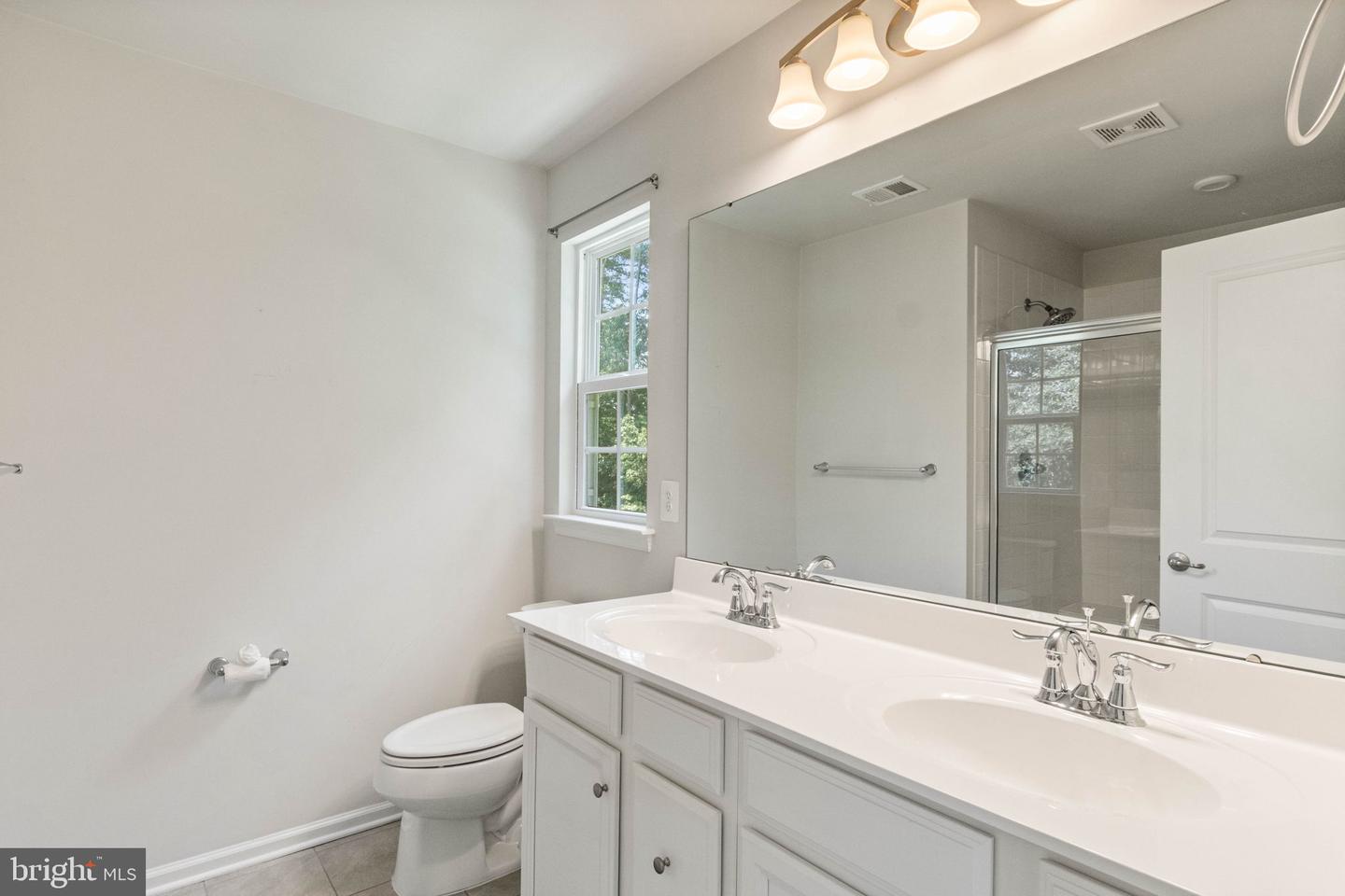 126 BROOKE VILLAGE DR, FREDERICKSBURG, Virginia 22405, 4 Bedrooms Bedrooms, 7 Rooms Rooms,2 BathroomsBathrooms,Residential,For sale,126 BROOKE VILLAGE DR,VAST2040474 MLS # VAST2040474