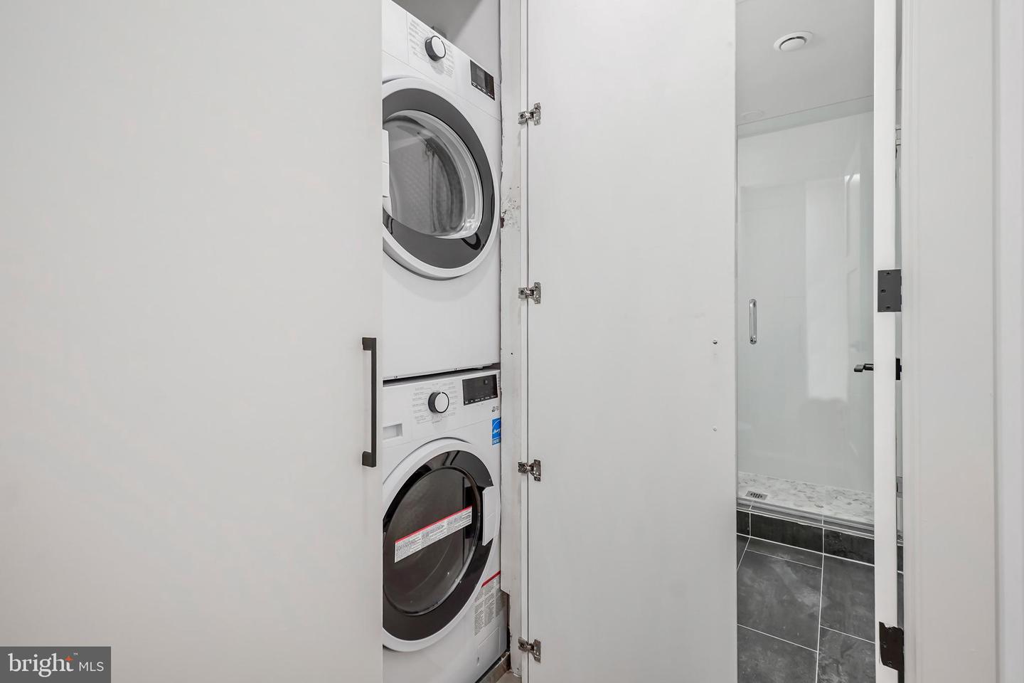 256 15TH ST SE #1, WASHINGTON, District Of Columbia 20003, 2 Bedrooms Bedrooms, ,1 BathroomBathrooms,Residential,For sale,256 15TH ST SE #1,DCDC2208878 MLS # DCDC2208878 256 15TH ST SE #1, WASHINGTON, District Of Columbia 20003, 2 Bedrooms Bedrooms, ,1 BathroomBathrooms,Residential,For sale,256 15TH ST SE #1,DCDC2208878 MLS # DCDC2208878