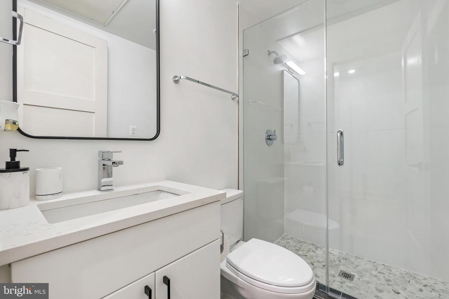 256 15TH ST SE #1, WASHINGTON, District Of Columbia 20003, 2 Bedrooms Bedrooms, ,1 BathroomBathrooms,Residential,For sale,256 15TH ST SE #1,DCDC2208878 MLS # DCDC2208878 256 15TH ST SE #1, WASHINGTON, District Of Columbia 20003, 2 Bedrooms Bedrooms, ,1 BathroomBathrooms,Residential,For sale,256 15TH ST SE #1,DCDC2208878 MLS # DCDC2208878