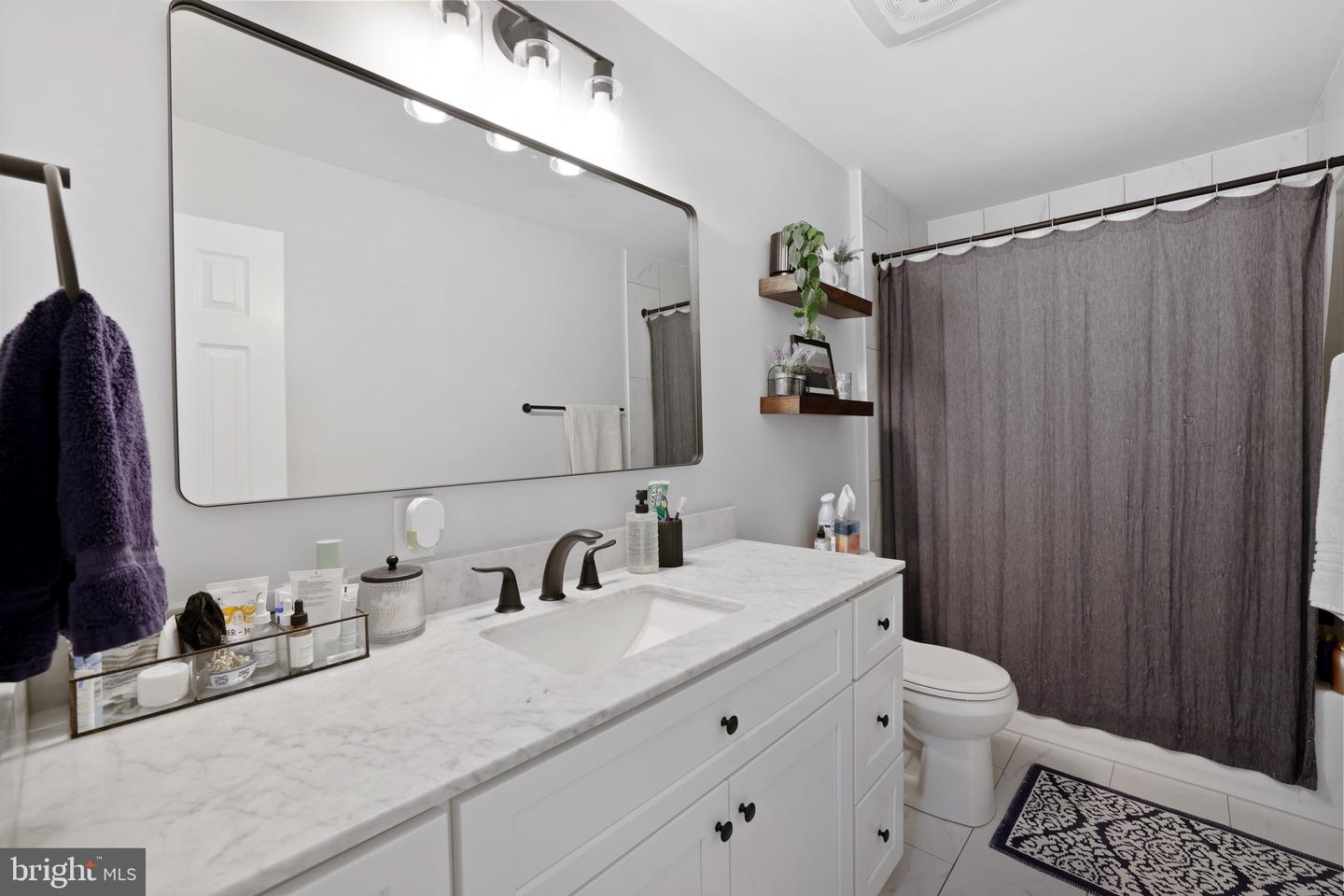 105 S SAINT PAUL ST, HAMILTON, Virginia 20158, 3 Bedrooms Bedrooms, ,2 BathroomsBathrooms,Residential,For sale,105 S SAINT PAUL ST,VALO2101196 MLS # VALO2101196