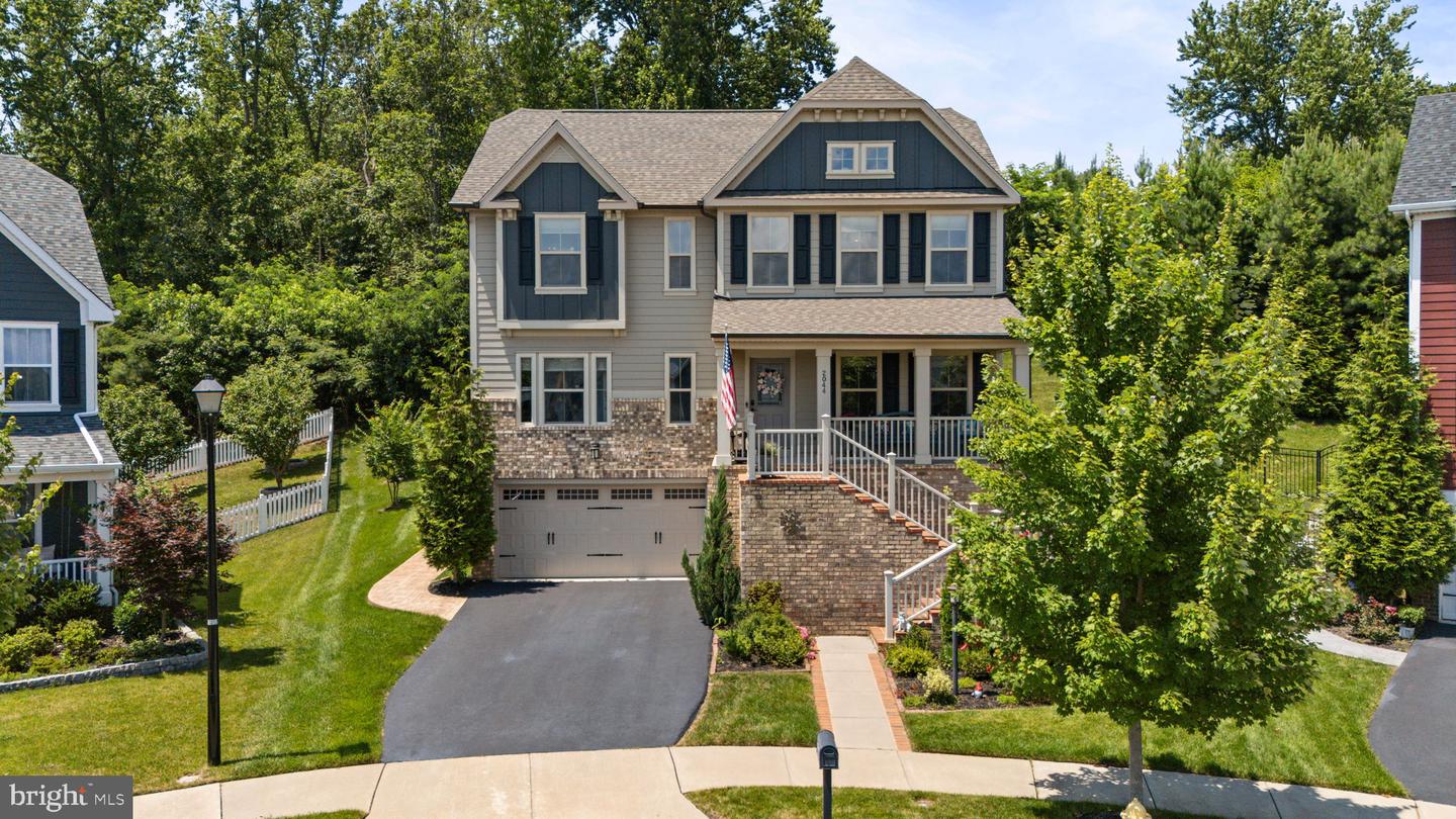 2044 SCARLET PINE RD, DUMFRIES, Virginia 22026, 4 Bedrooms Bedrooms, ,3 BathroomsBathrooms,Residential,For sale,2044 SCARLET PINE RD,VAPW2098546 MLS # VAPW2098546