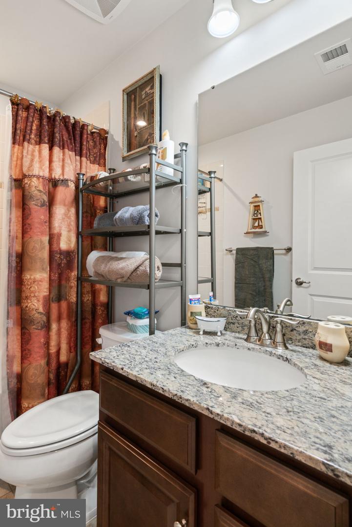 2044 SCARLET PINE RD, DUMFRIES, Virginia 22026, 4 Bedrooms Bedrooms, ,3 BathroomsBathrooms,Residential,For sale,2044 SCARLET PINE RD,VAPW2098546 MLS # VAPW2098546