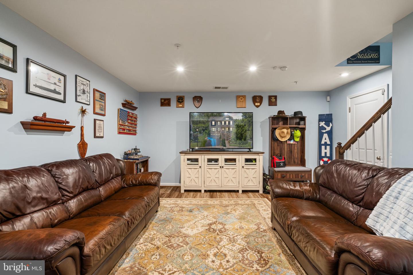 2044 SCARLET PINE RD, DUMFRIES, Virginia 22026, 4 Bedrooms Bedrooms, ,3 BathroomsBathrooms,Residential,For sale,2044 SCARLET PINE RD,VAPW2098546 MLS # VAPW2098546