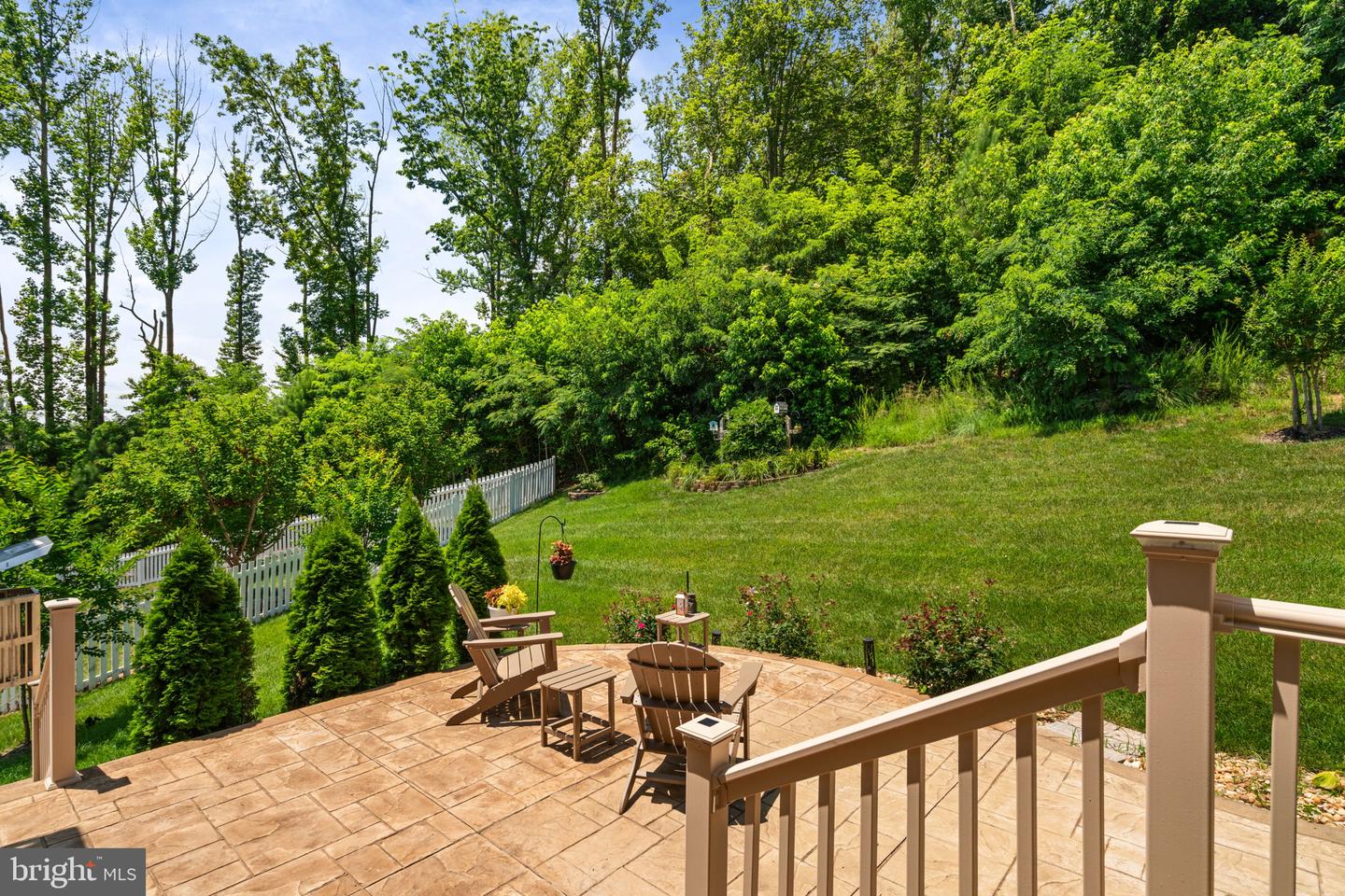 2044 SCARLET PINE RD, DUMFRIES, Virginia 22026, 4 Bedrooms Bedrooms, ,3 BathroomsBathrooms,Residential,For sale,2044 SCARLET PINE RD,VAPW2098546 MLS # VAPW2098546