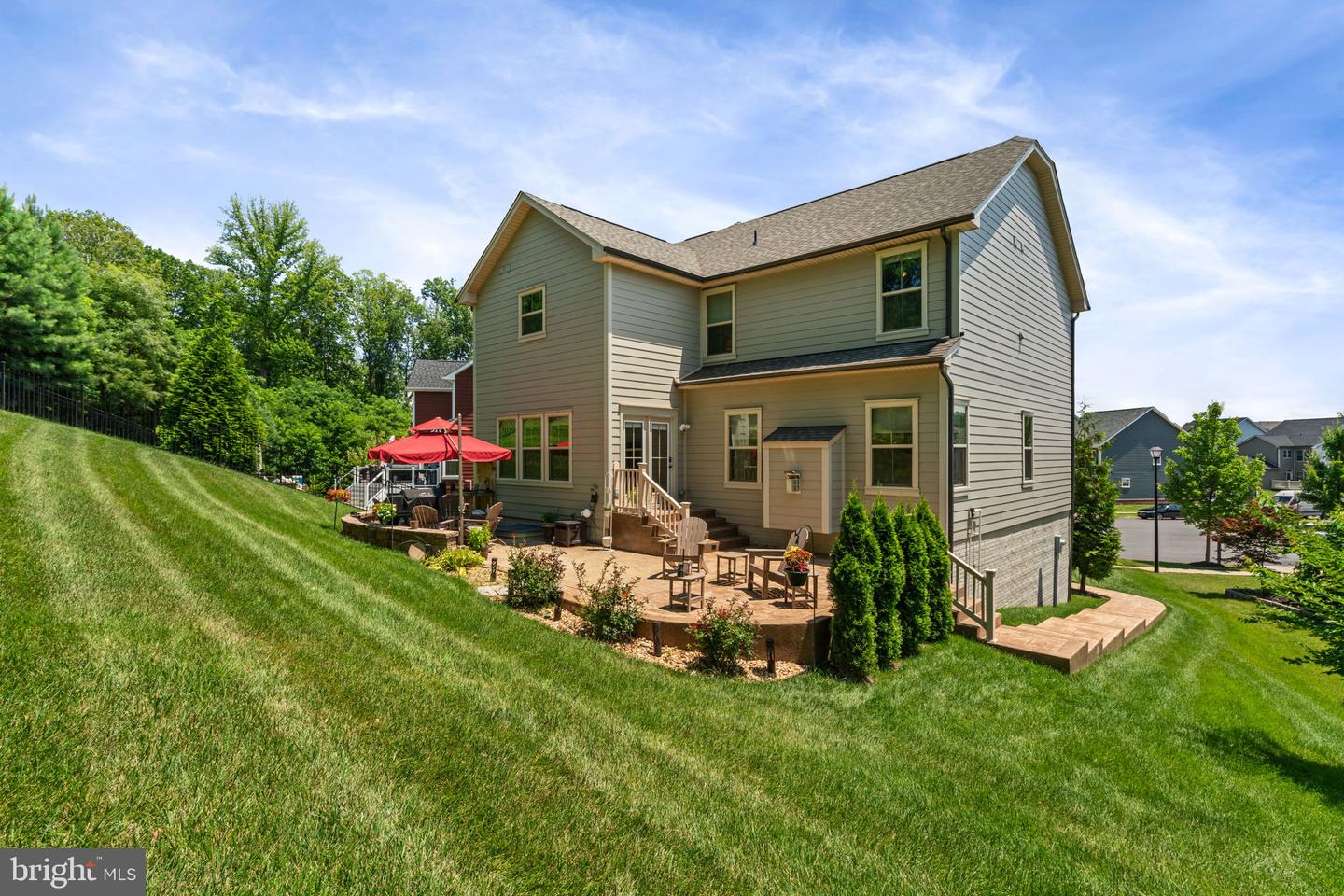 2044 SCARLET PINE RD, DUMFRIES, Virginia 22026, 4 Bedrooms Bedrooms, ,3 BathroomsBathrooms,Residential,For sale,2044 SCARLET PINE RD,VAPW2098546 MLS # VAPW2098546
