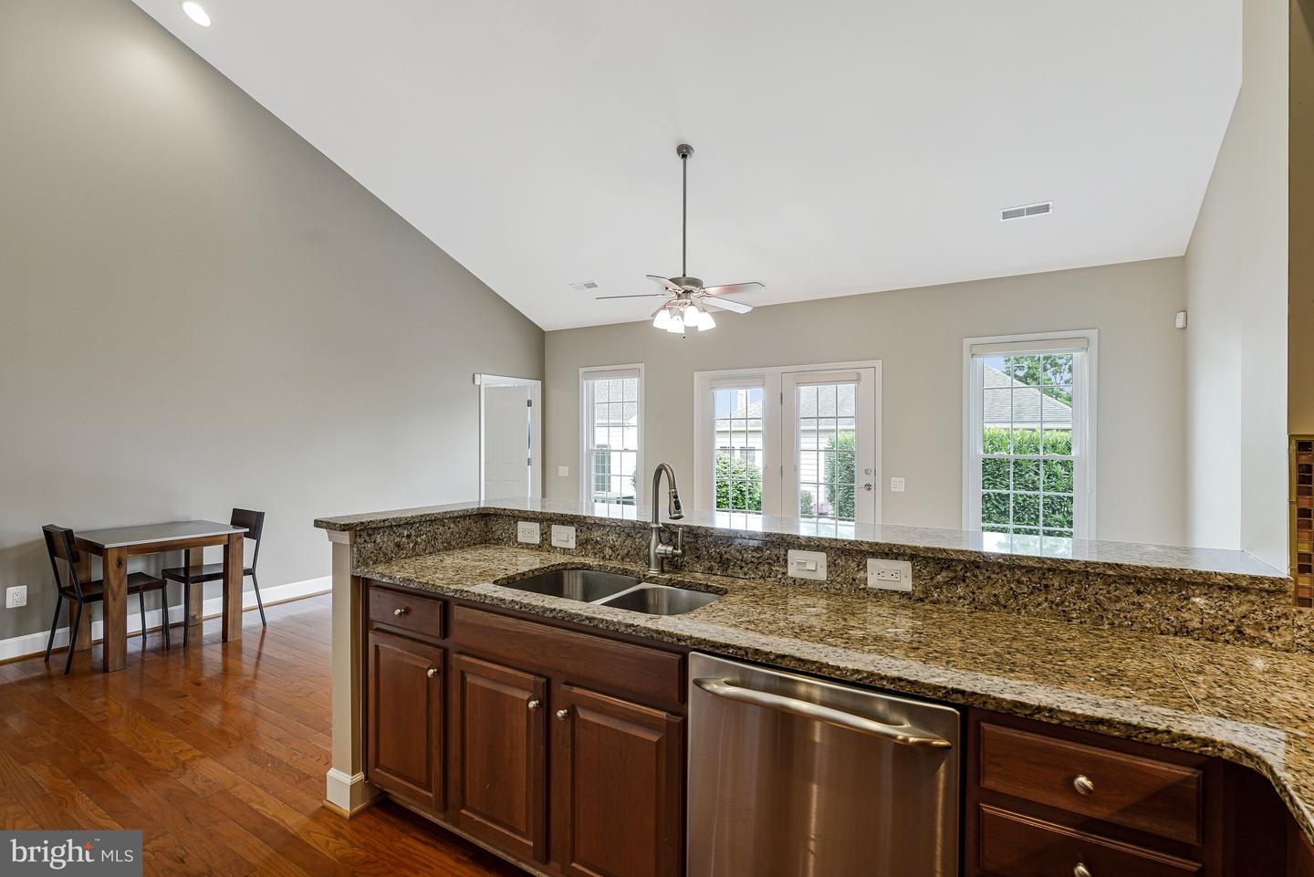 20432 BUNKER HILL WAY, ASHBURN, Virginia 20147, 3 Bedrooms Bedrooms, ,3 BathroomsBathrooms,Residential,For sale,20432 BUNKER HILL WAY,VALO2101206 MLS # VALO2101206