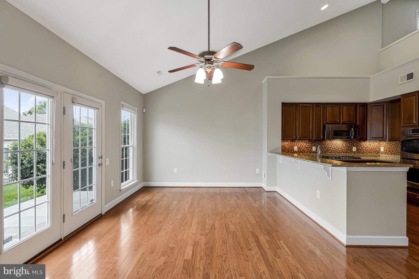 20432 BUNKER HILL WAY, ASHBURN, Virginia 20147, 3 Bedrooms Bedrooms, ,3 BathroomsBathrooms,Residential,For sale,20432 BUNKER HILL WAY,VALO2101206 MLS # VALO2101206